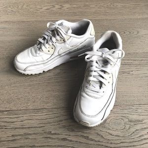 Nike Air Max Shoes White Leather Sneaker Trainer